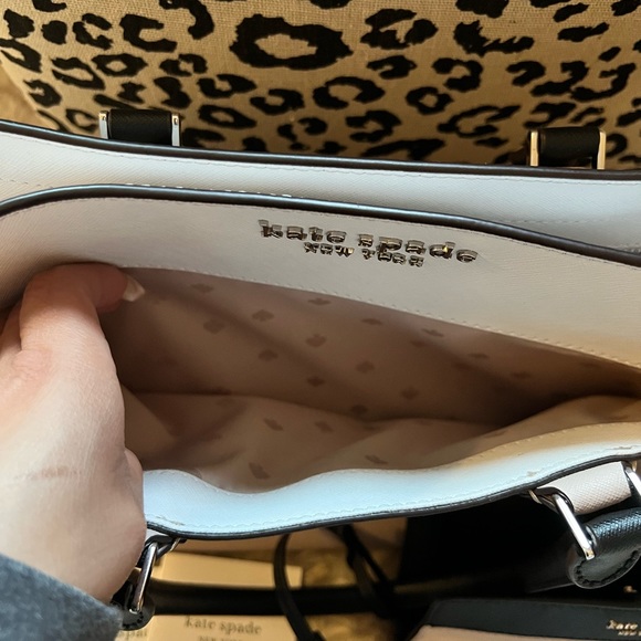 Kate Spade ♠️ - Picture 3 of 7